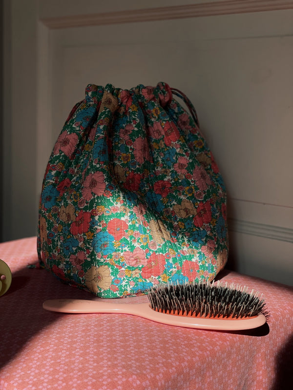Liberty Pouch, Meadow Song