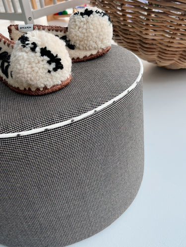 Pouf 'Dark Brown Check with Drop Lining'