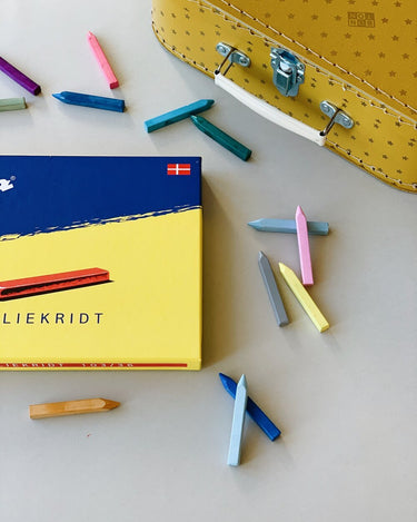 Box of 36 Oil Crayons from Filia – STUDIO MINI