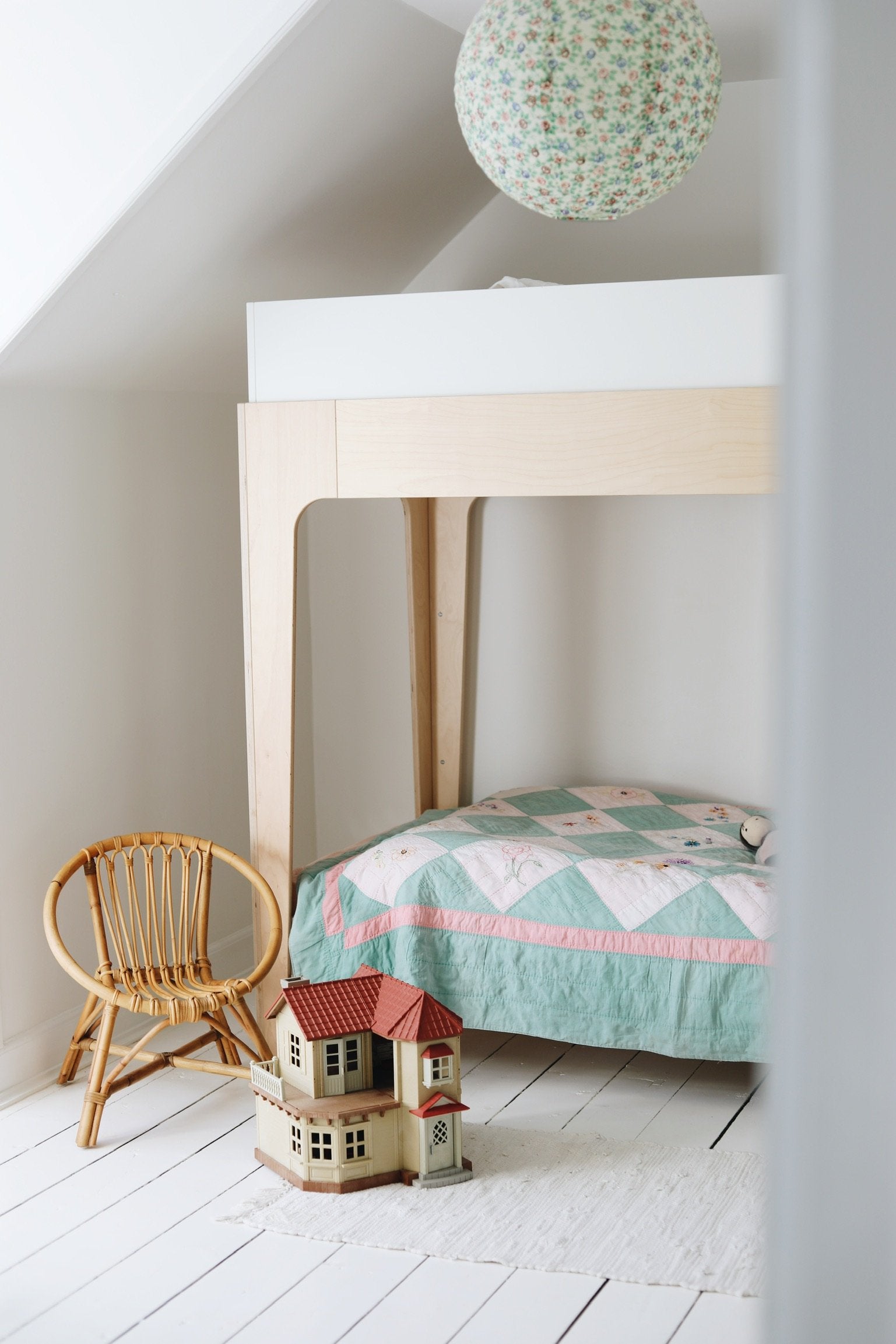 Perch Bunk Bed in Birch from Oeuf NYC – STUDIO MINI